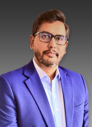Picture of the expert Nitish Mehra